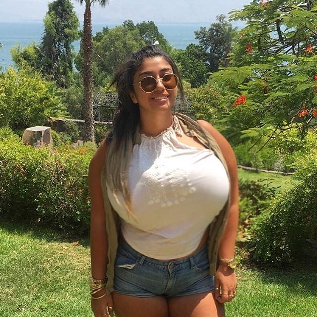 Yuval&#039;s infinite udders #81185410