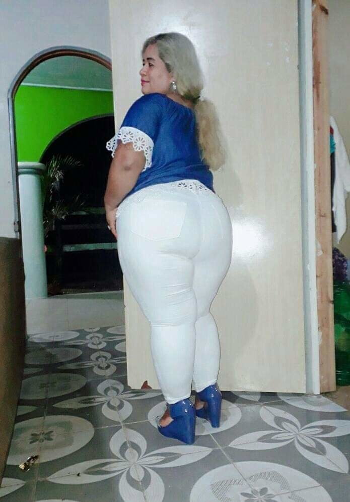 セニョーラ エスター パラシオス
 #90147519