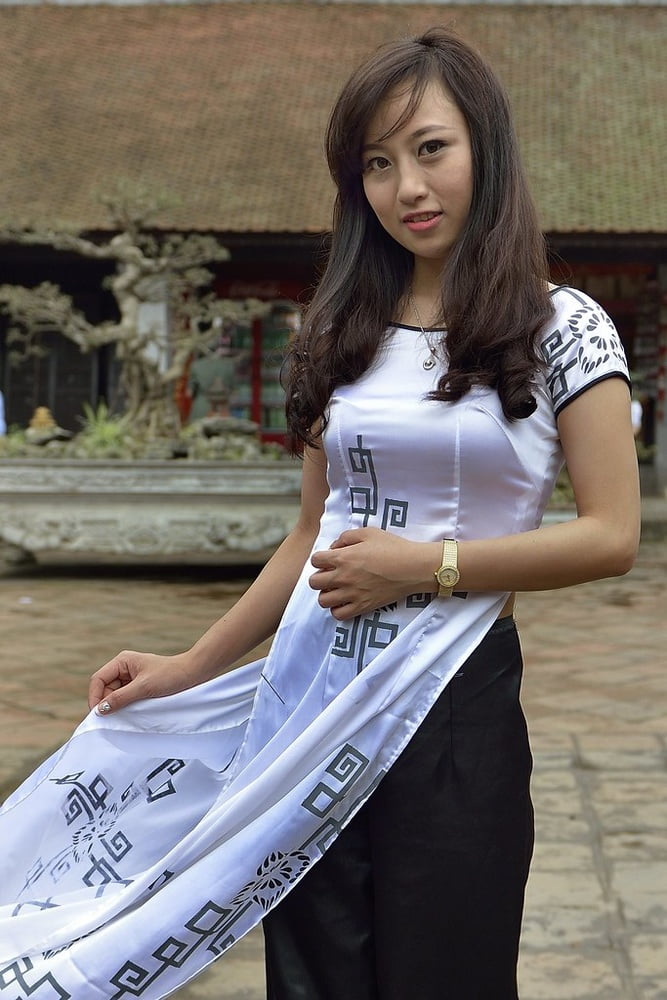 Tolle Girls + Bilder aus Vietnam #97139346