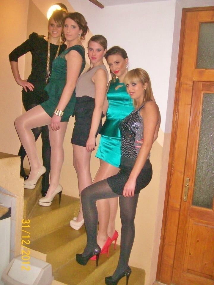which one and why (dressed to impress edition) #99916410