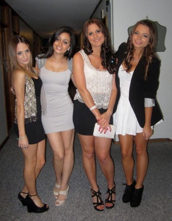 which one and why (dressed to impress edition) #99916506