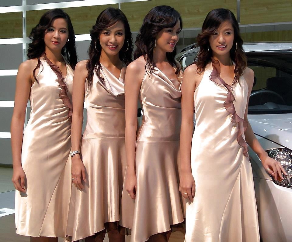 which one and why (dressed to impress edition) #99916526