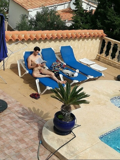 Piscina chicos y chicas
 #96197134