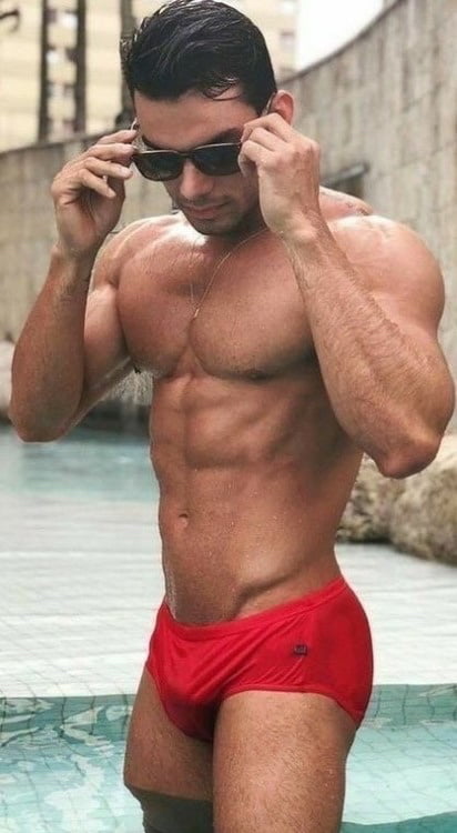 Piscina chicos y chicas
 #96197387