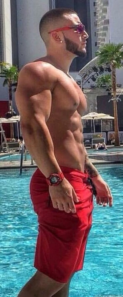 Piscina chicos y chicas
 #96197671