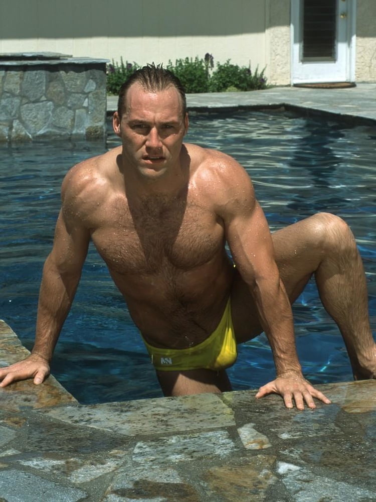 Piscina chicos y chicas
 #96197943