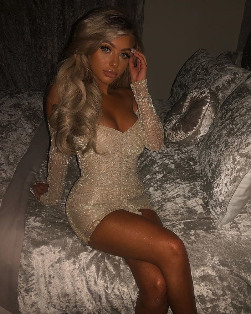 chloe - insta wank target #106285800