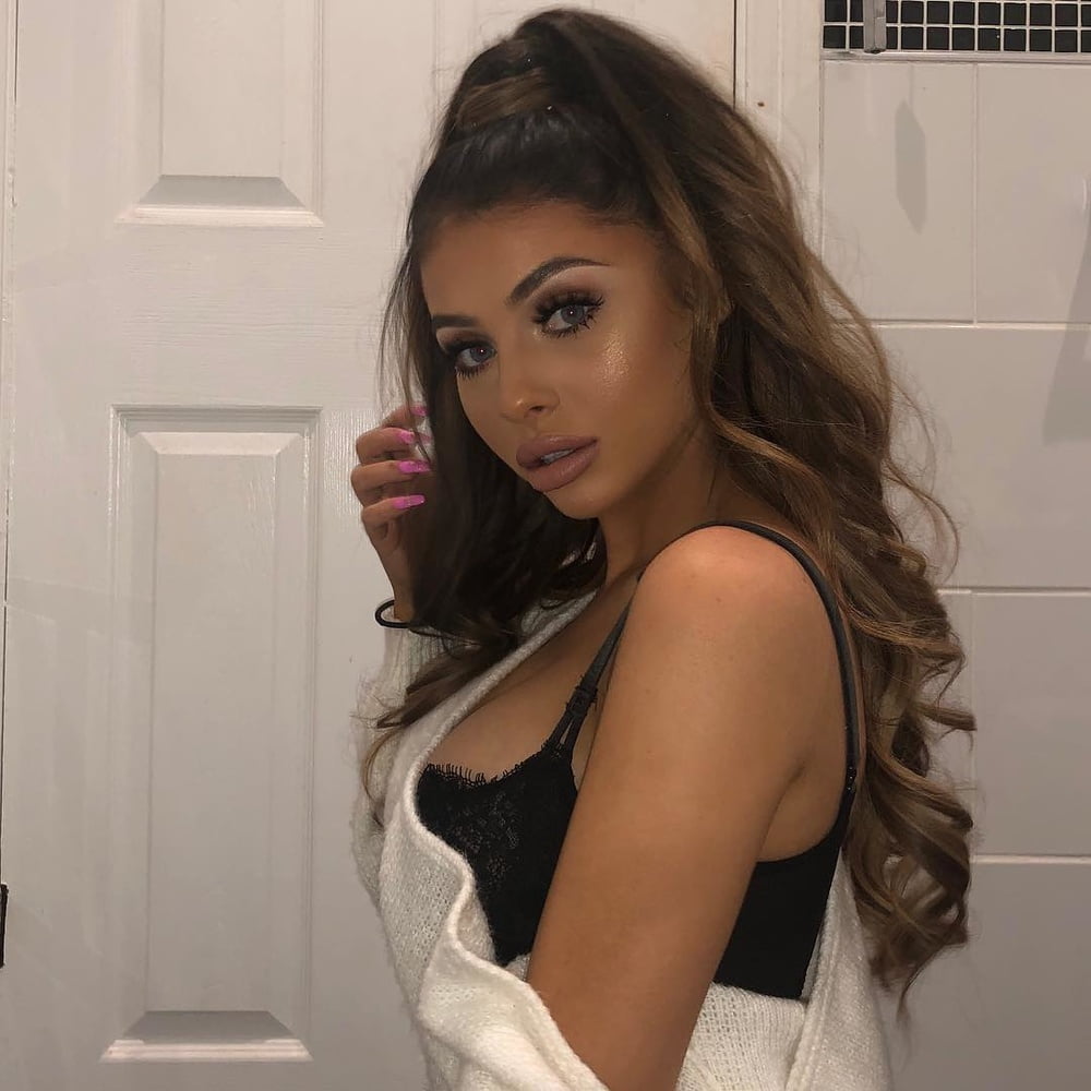 chloe - insta wank target #106285825