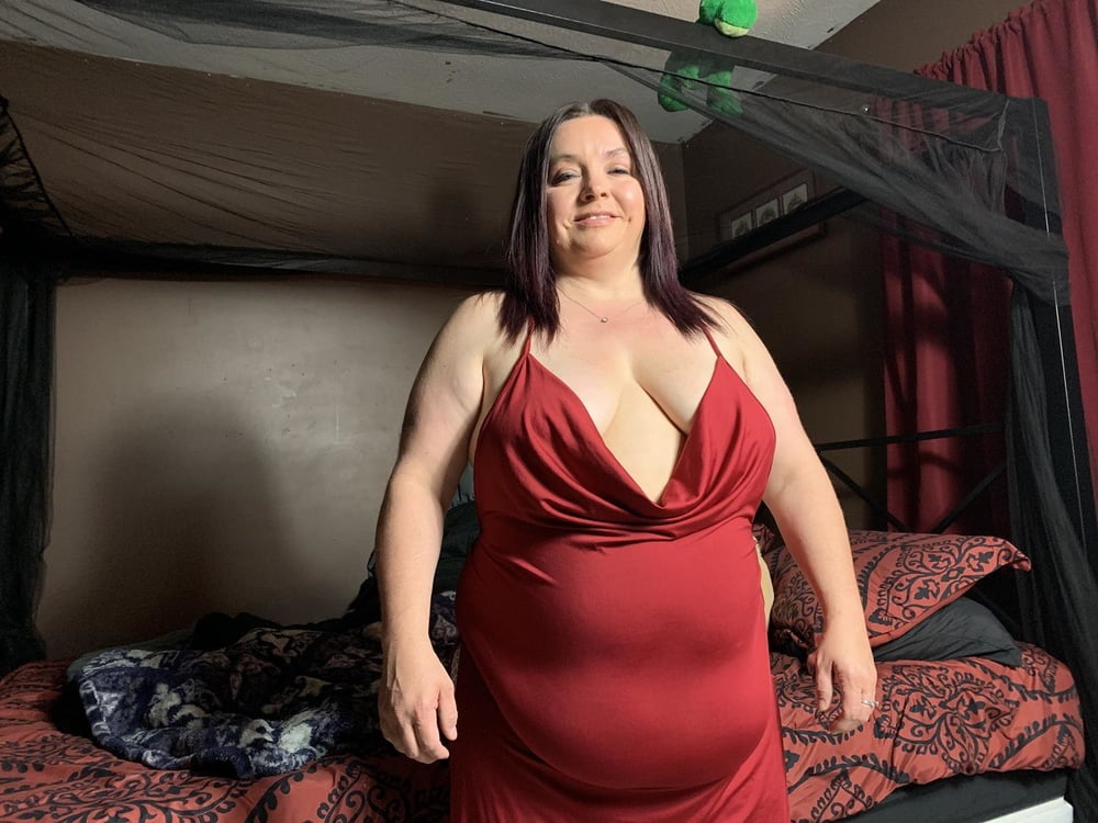 Sexy BBW Red Dress Green Eyes and Pussy #90652874