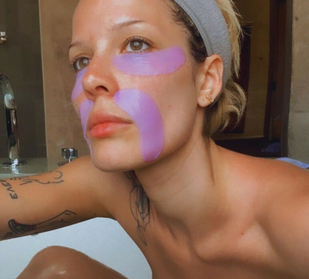 Halsey nackt #108752500