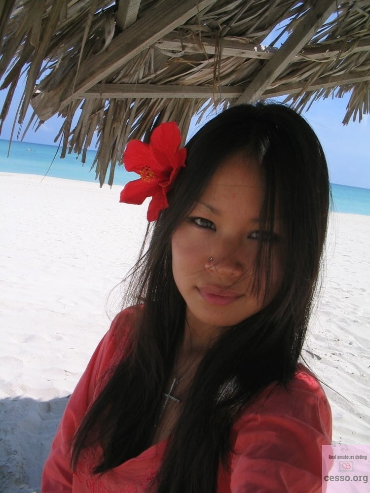 Vacaciones en la playa asiática
 #105346514