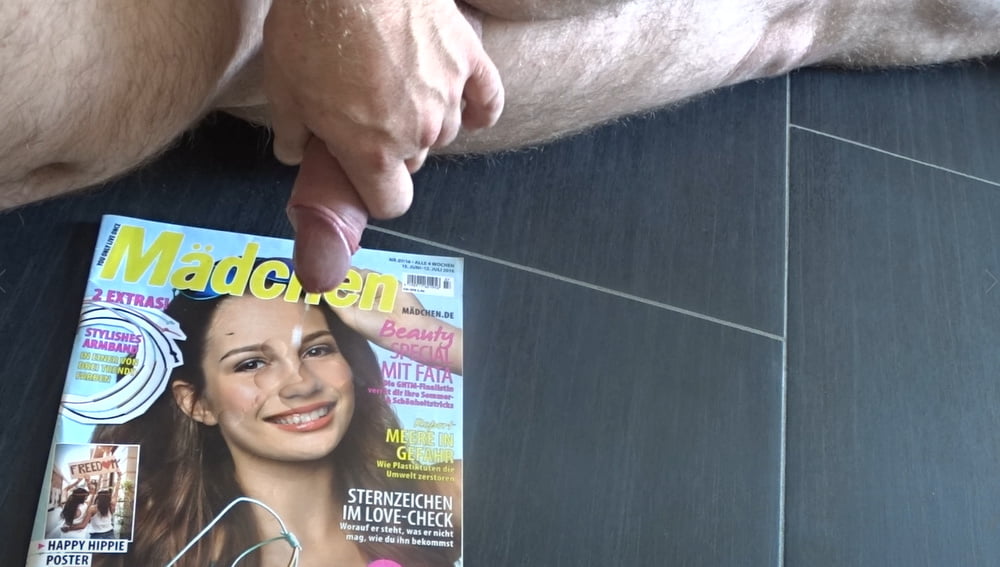 magazine cum #88495987