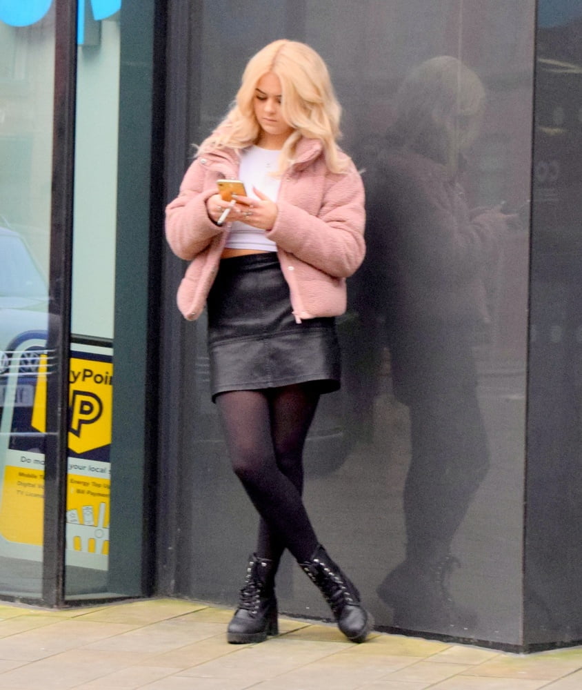 Street Pantyhose - UK Cunts in Tights #105730978