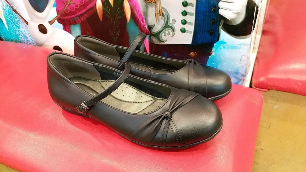 Student Shoes for Girls #107037345