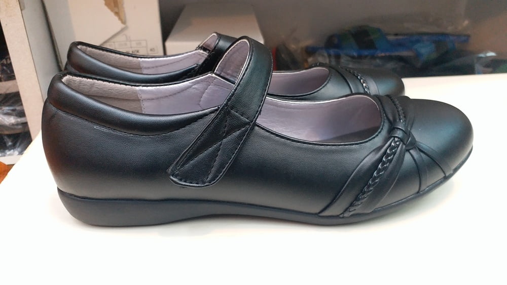 Student Shoes for Girls #107037359