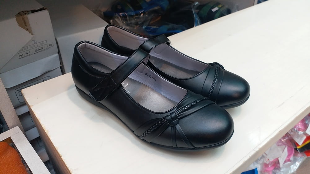 Student Shoes for Girls #107037360