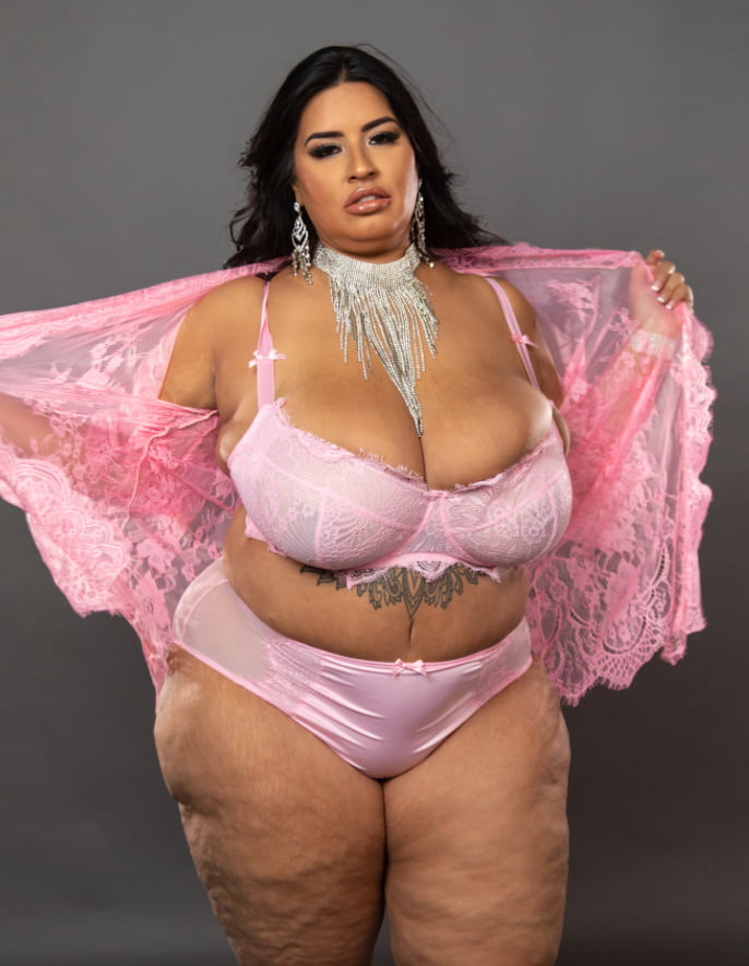 Super Duper Delicious BBW #91305182