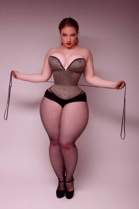 Fianchi larghi - curve incredibili - ragazze grandi - culi grassi (6)
 #99548515