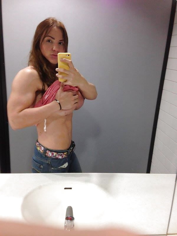 Tabbyanne Sexy Muscle pics #107334234