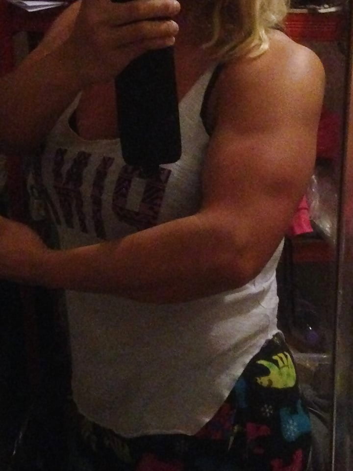 Tabbyanne Sexy Muscle pics #107334240