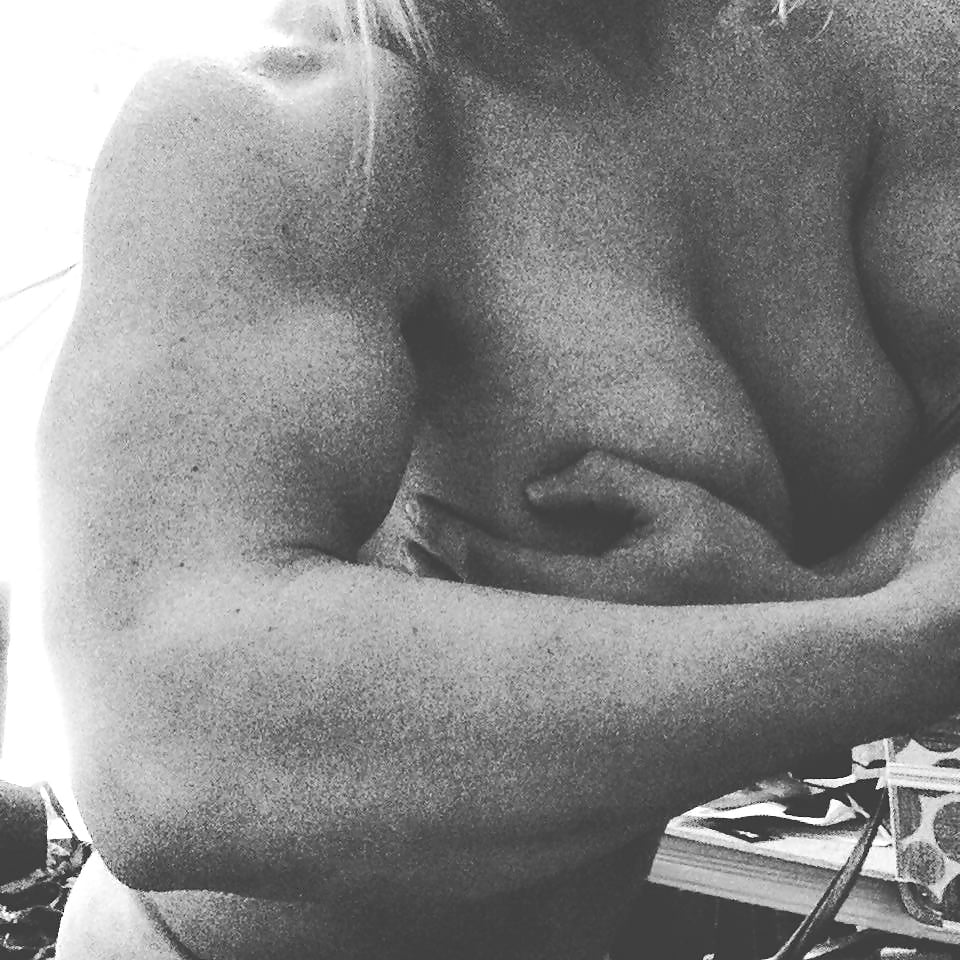 Tabbyanne Sexy Muscle pics #107334254