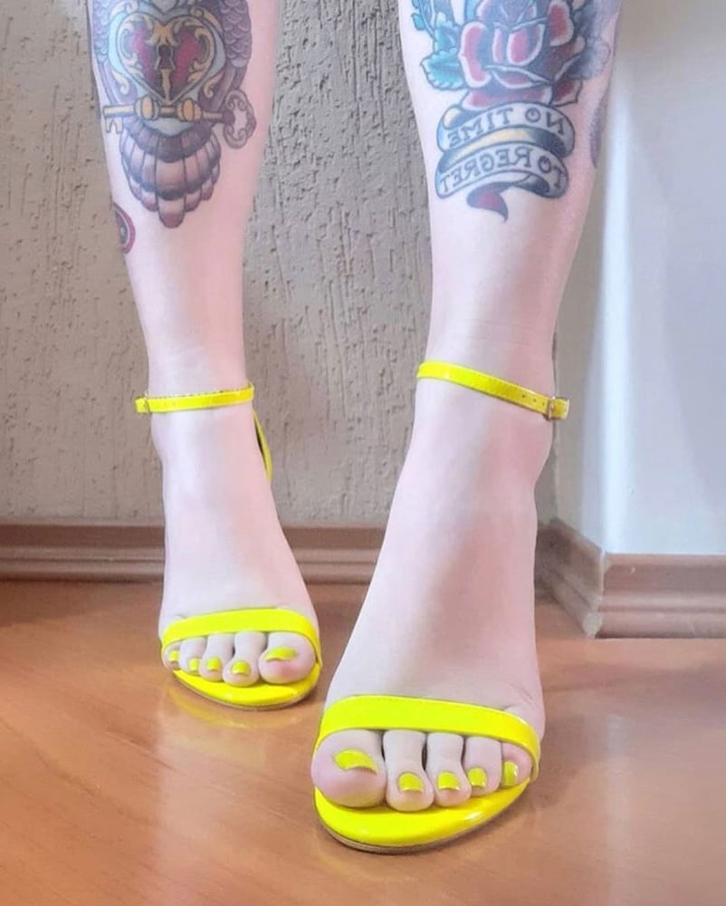 Feet girl #81039883