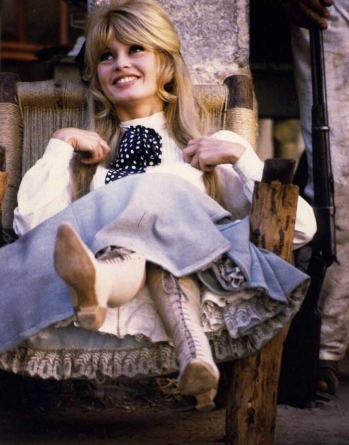 Brigitte bardot (viva maria, 1965)
 #89191239