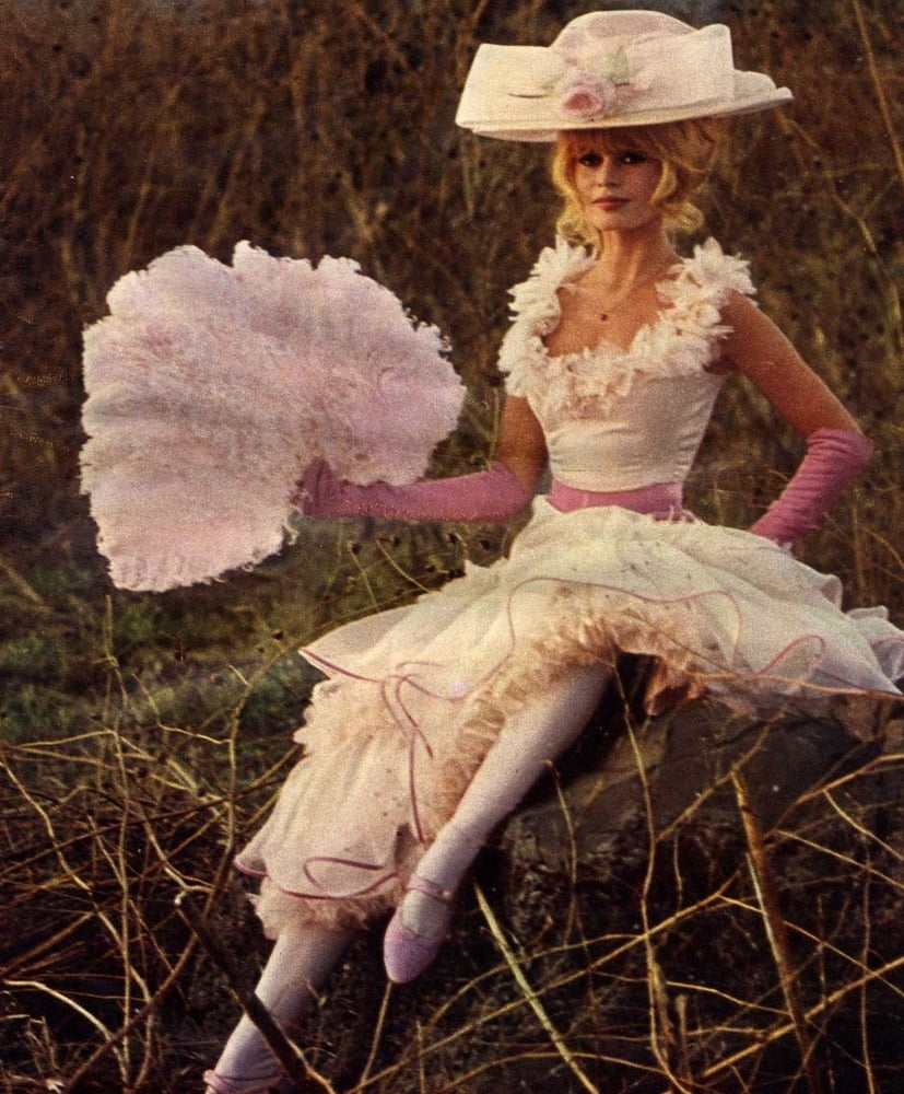 Brigitte bardot (viva maria, 1965)
 #89191242