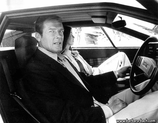 007の舞台裏
 #104972797
