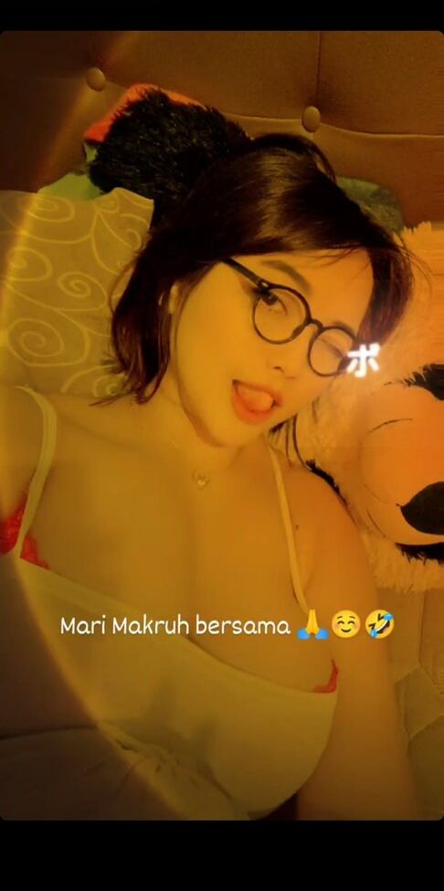 Feliciandehlo desnuda #108043859