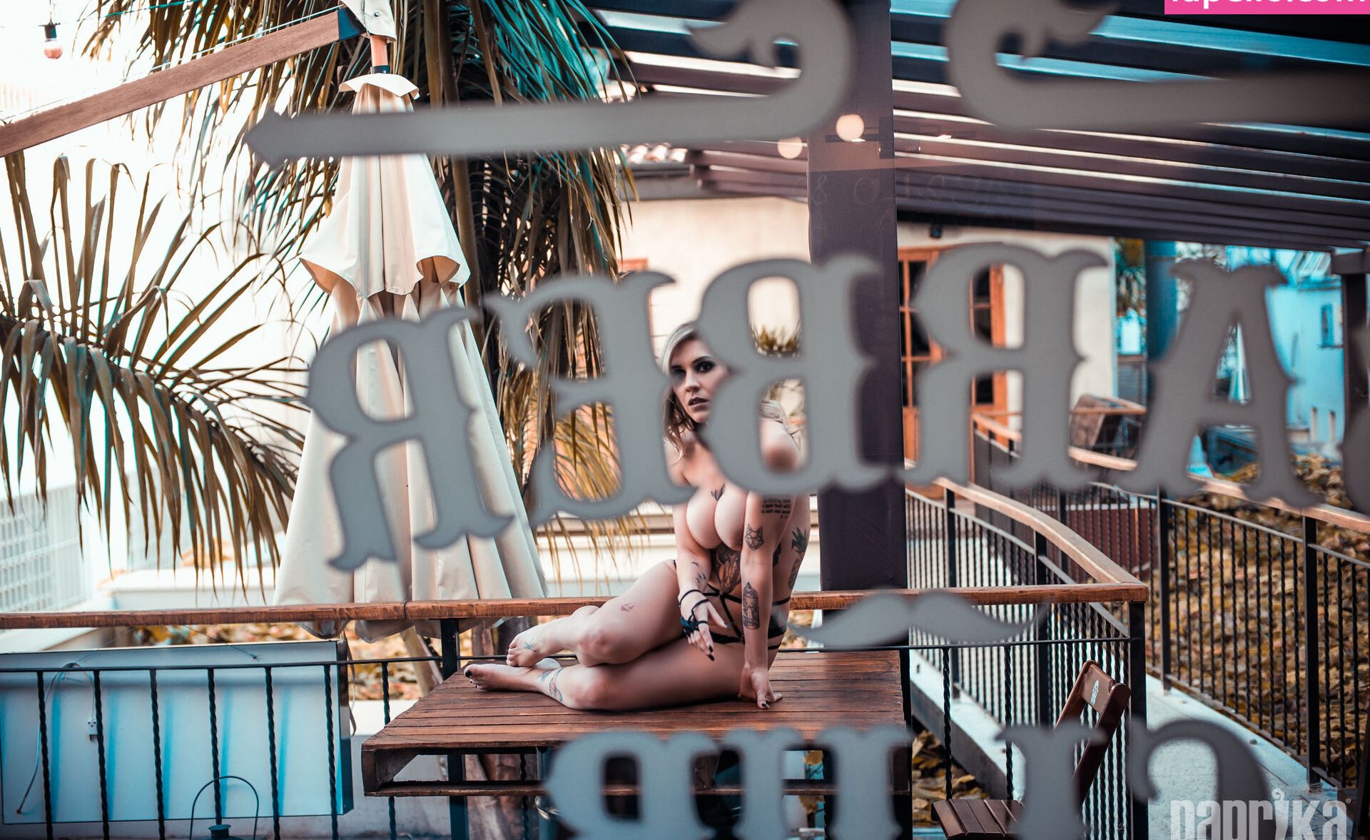 Paprika desnuda #108794270