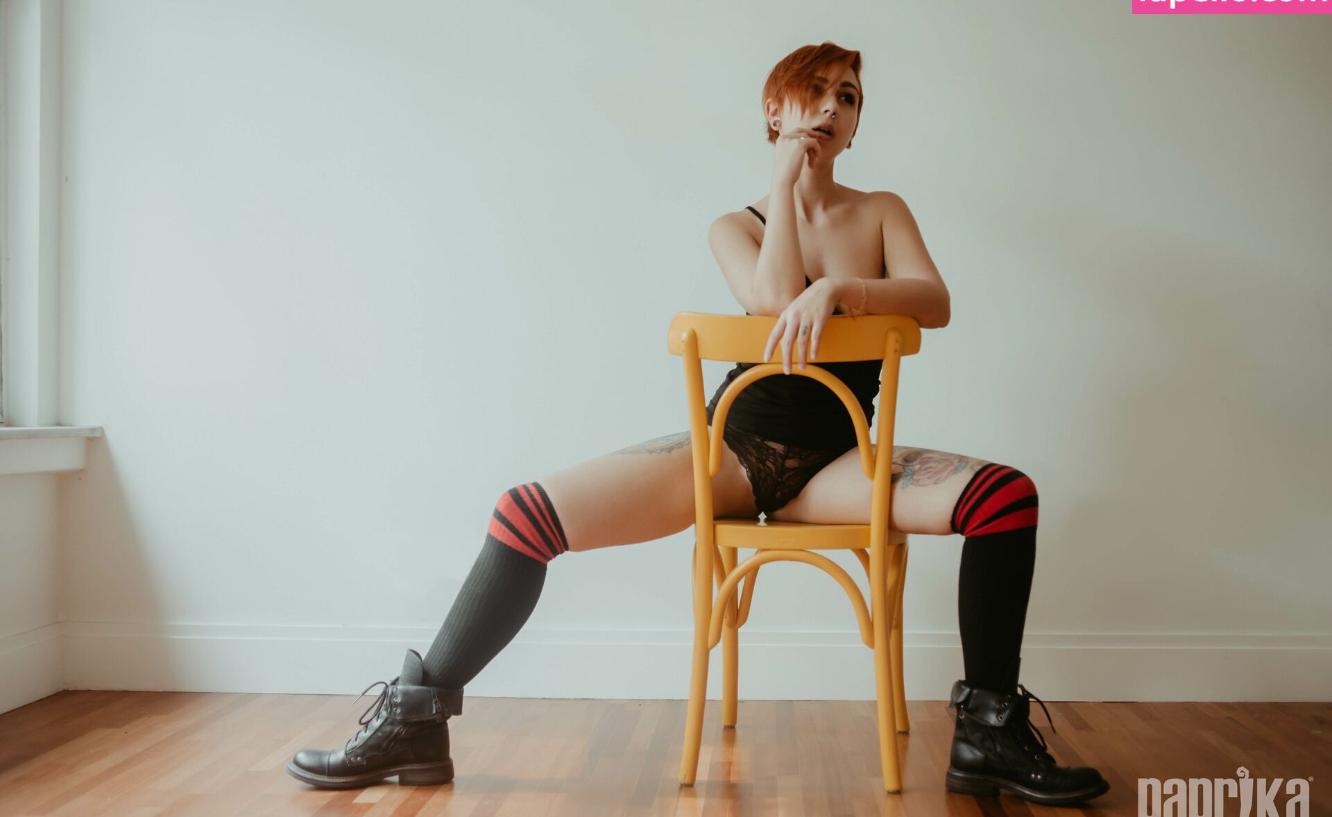 Paprika desnuda #108794944