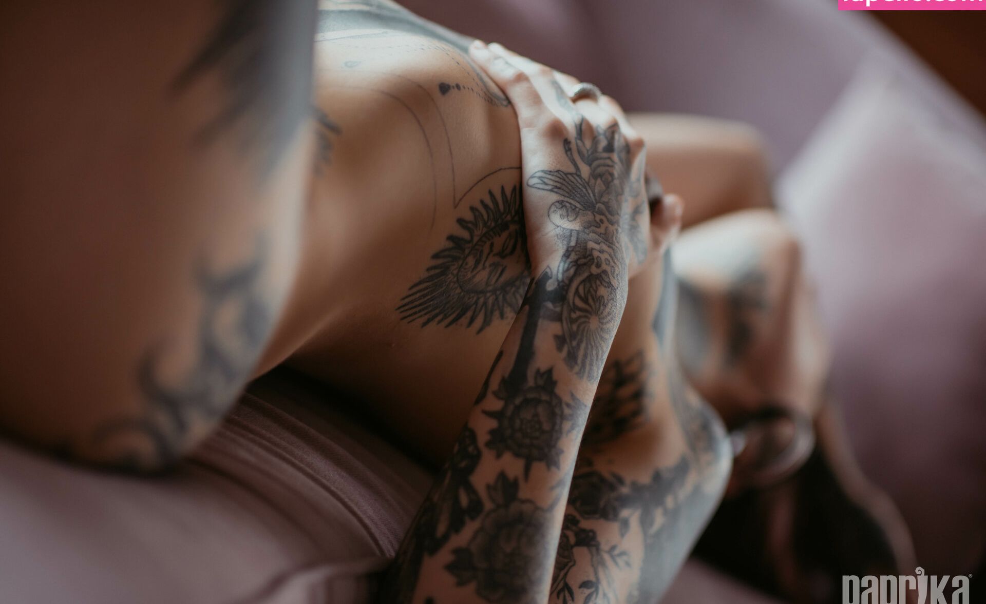 Paprika desnuda #108795391