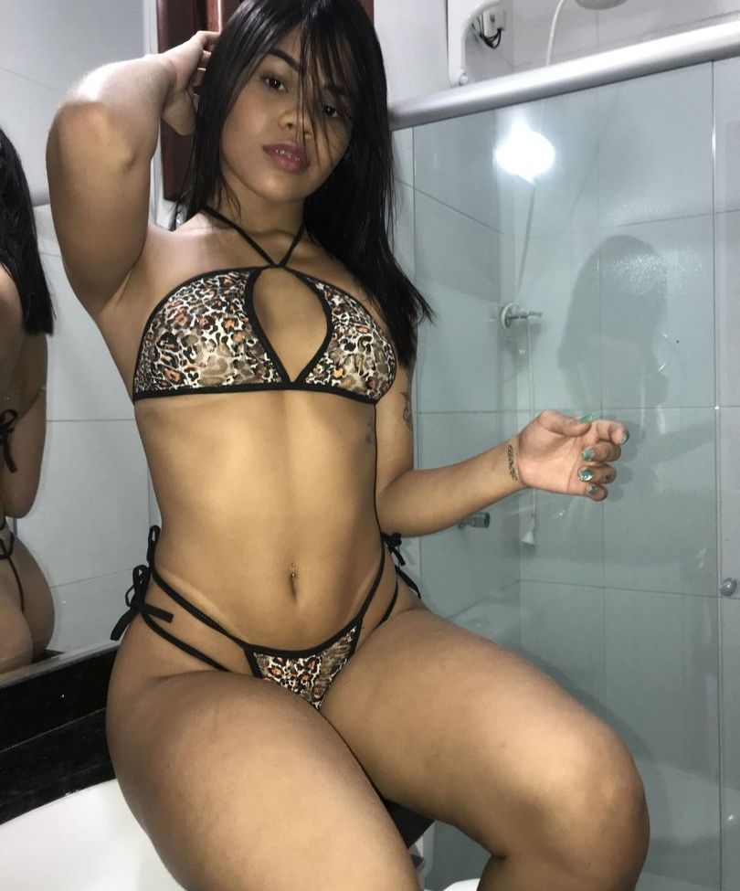 Tati Maya nue #109047393