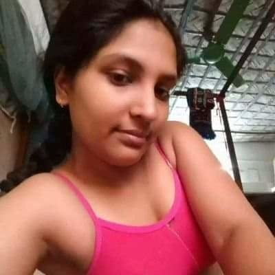 Enfermera india cachonda y sexy mostrando
 #93614136
