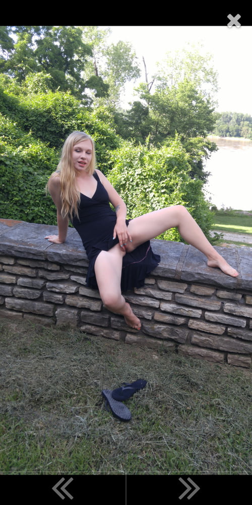 Exposed Webslut #92931287