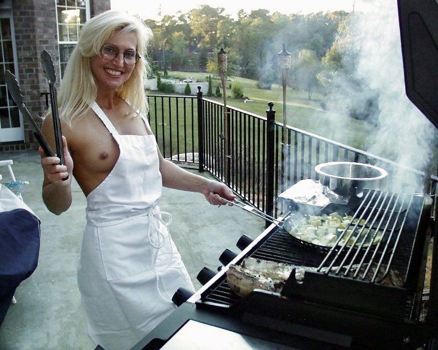 Es hora de la barbacoa 7.08.2020
 #87904293