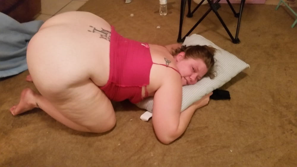 Random BBW Sluts 4 #99398173
