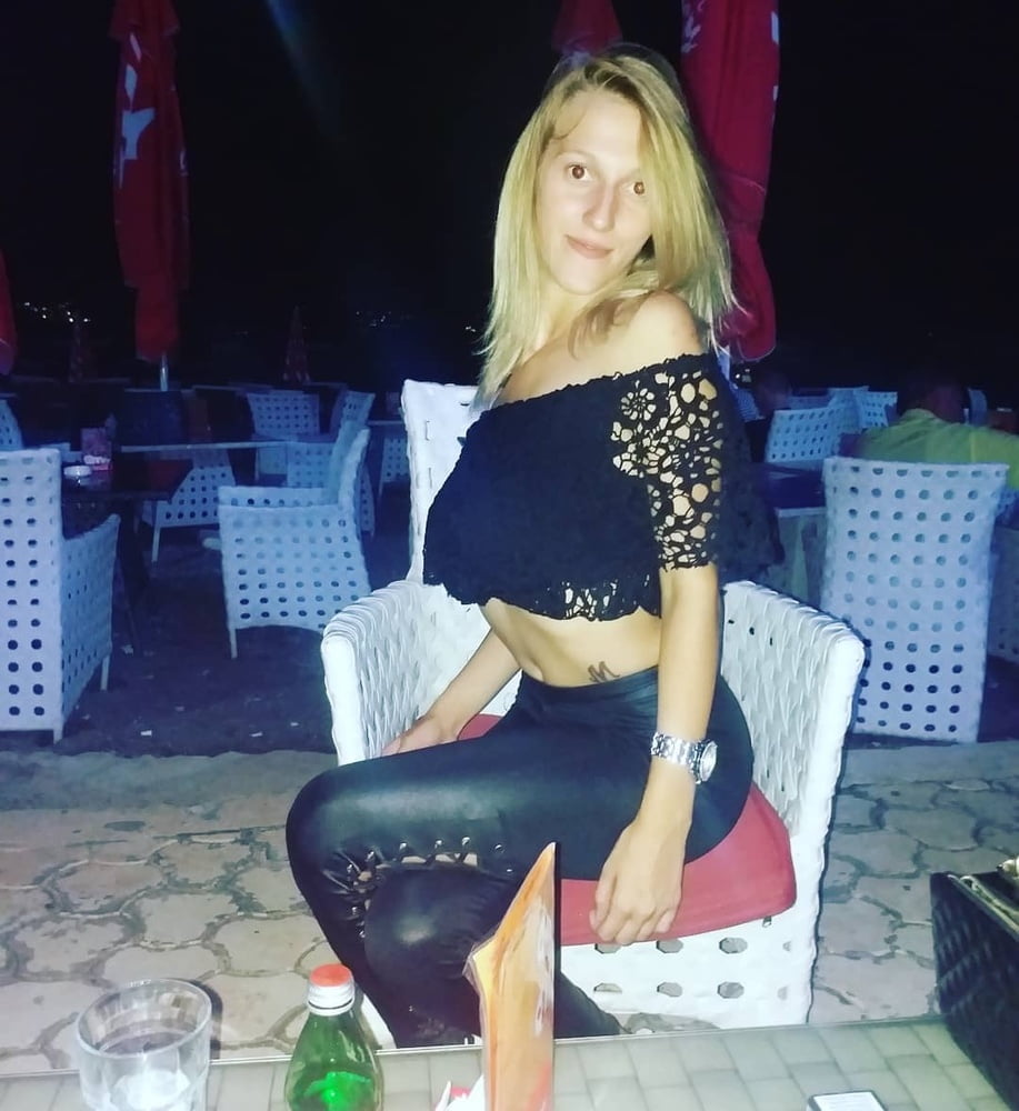 Junge serbische Hure aus budva montenegro. kaca m
 #102796763