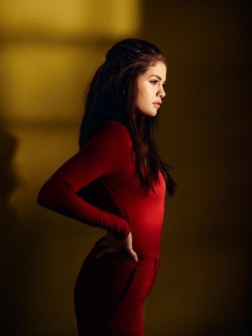 Selena Gomez
 #97257756