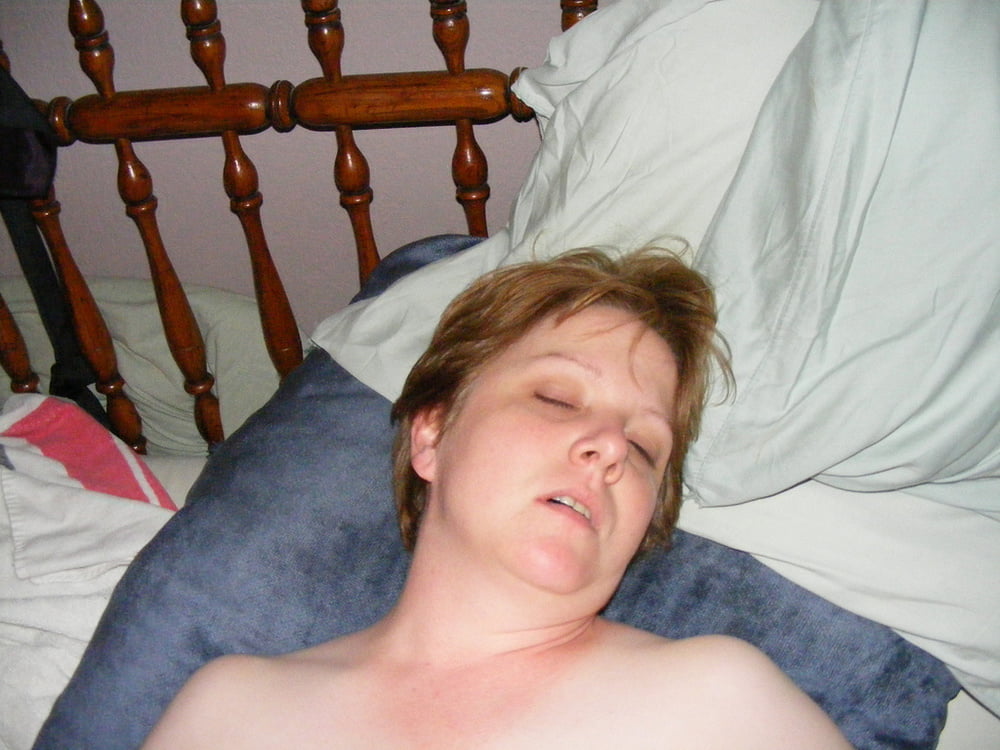 2. Steve and Marie #96164390