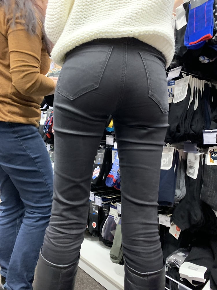 Nice ass to beauty mom #105909274