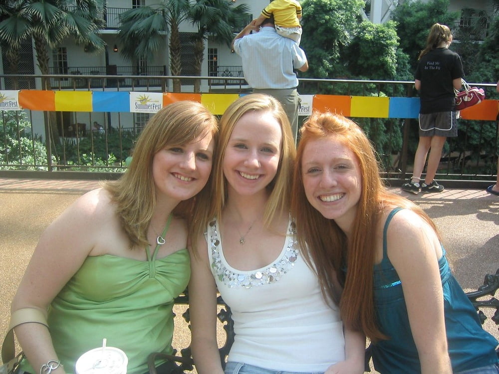 Tolle mädchen + bilder aus irland
 #97730220