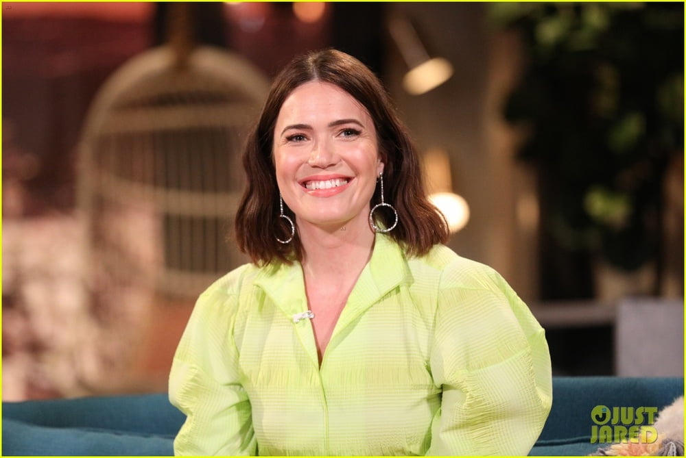 Mandy moore - busy tonight (8 apr 2019)
 #103044345