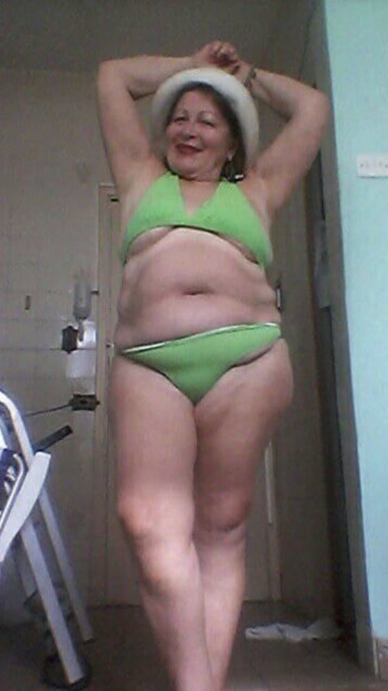 Izaura Fernandes ... Faceb #103817755