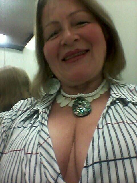 Izaura Fernandes ... Faceb #103817764