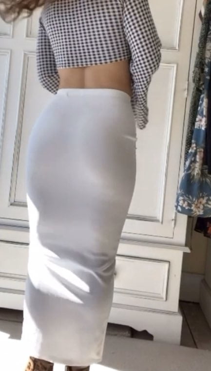 Maisie Smith&#039;s Ass #97826922