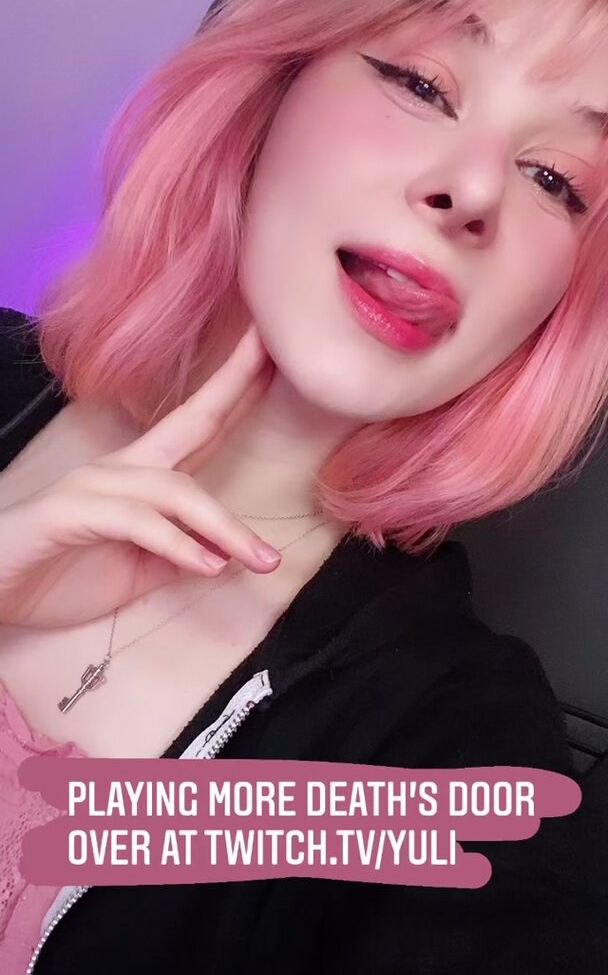 Yuli desnuda #108045573