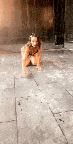 Dea sommer ray gifs
 #97575214