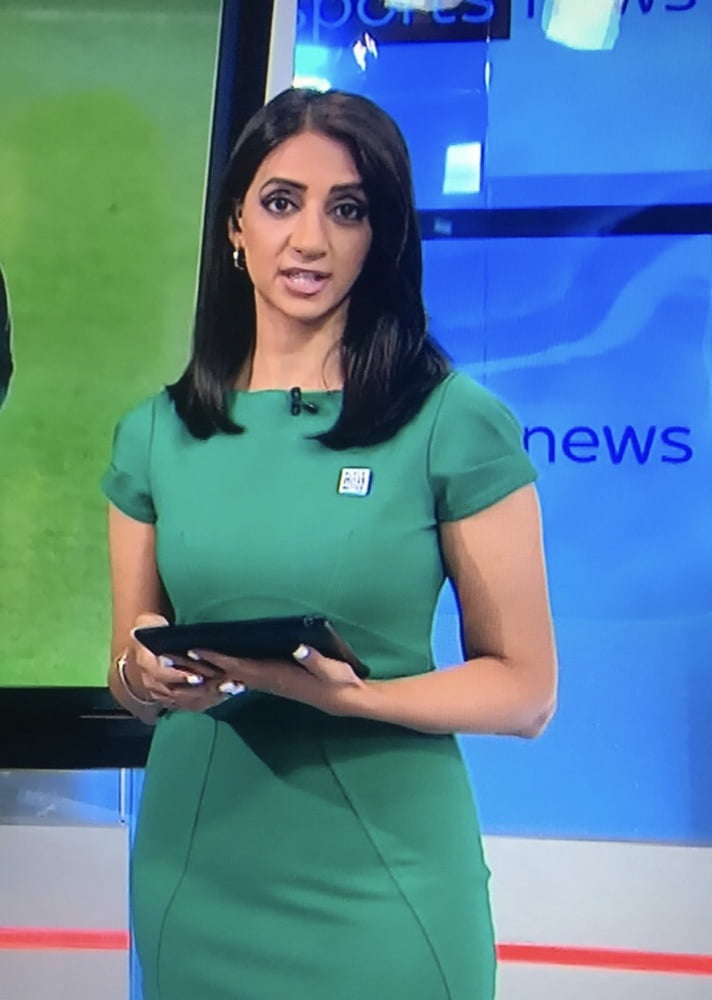 Wanking Hard For Bela Shah In Green Tight Dress (Sky Sports) #89316688